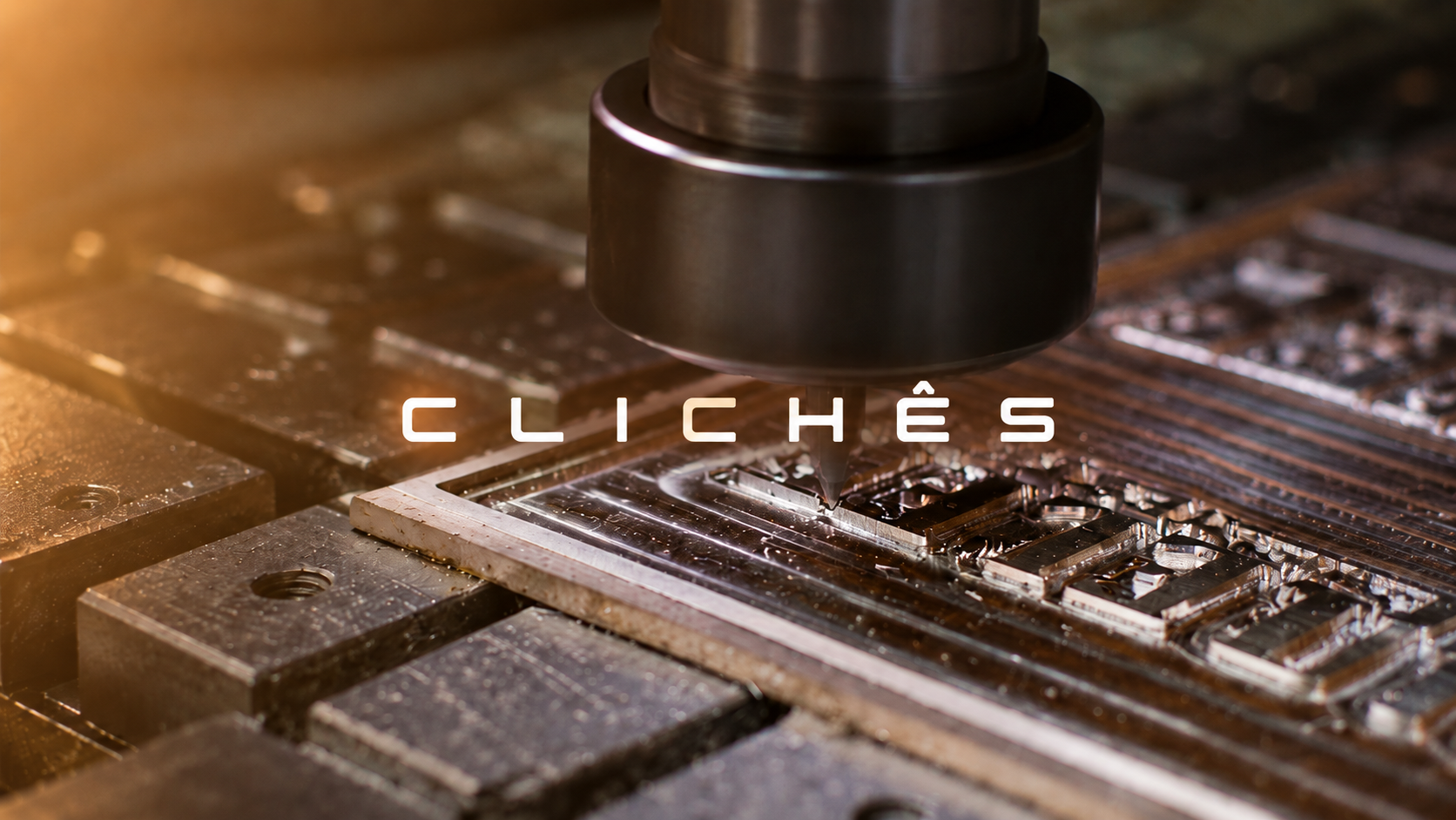 Usinagem de clichê da Suplema Clichês