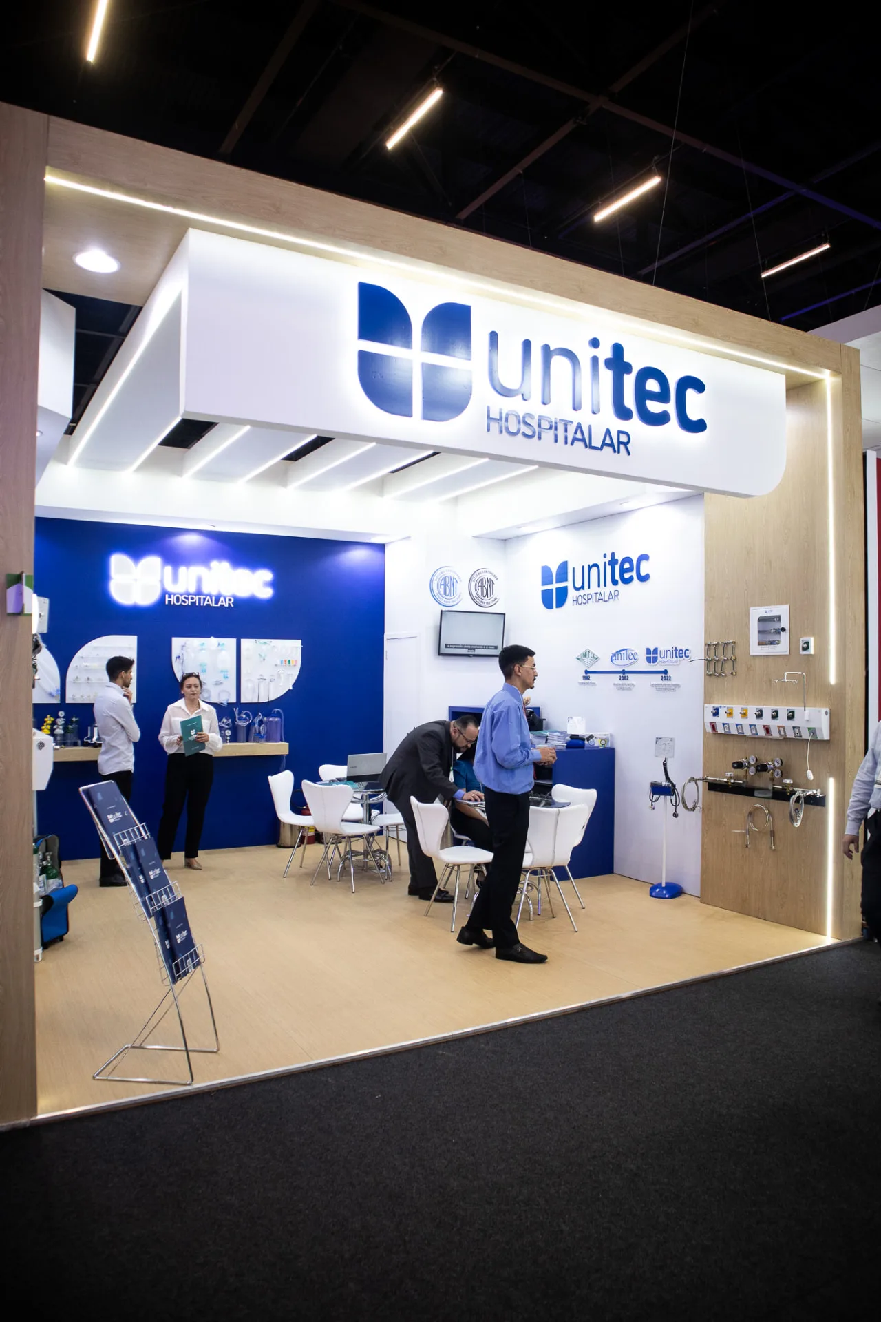 Estande da Unitec Hospitalar na feira Hospitalar